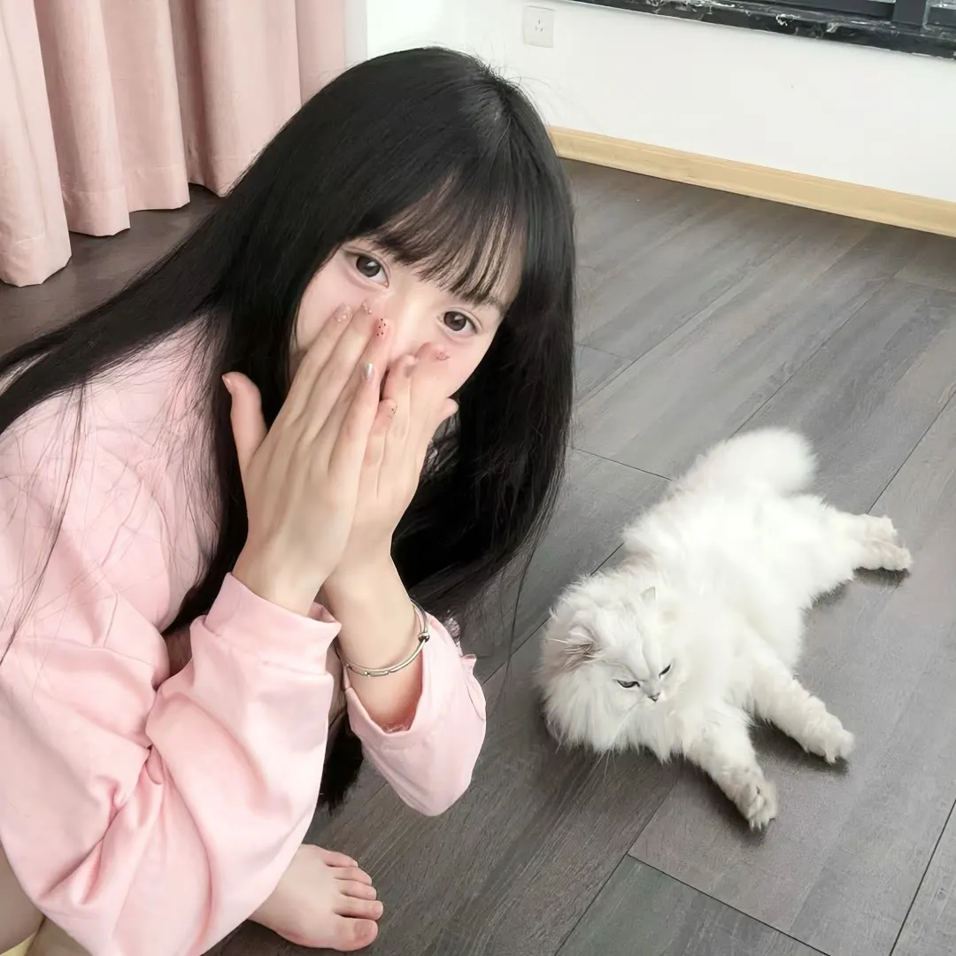 猫咪成精现场：会开门还会偷零食 - 国产视频在线免费观看